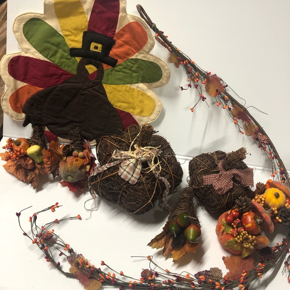 Fall harvest/thanksgiving decor